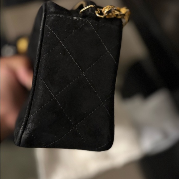 Chanel RARE 1980s Bijoux Black Suede Camera Bag - Picture 9 of 16
